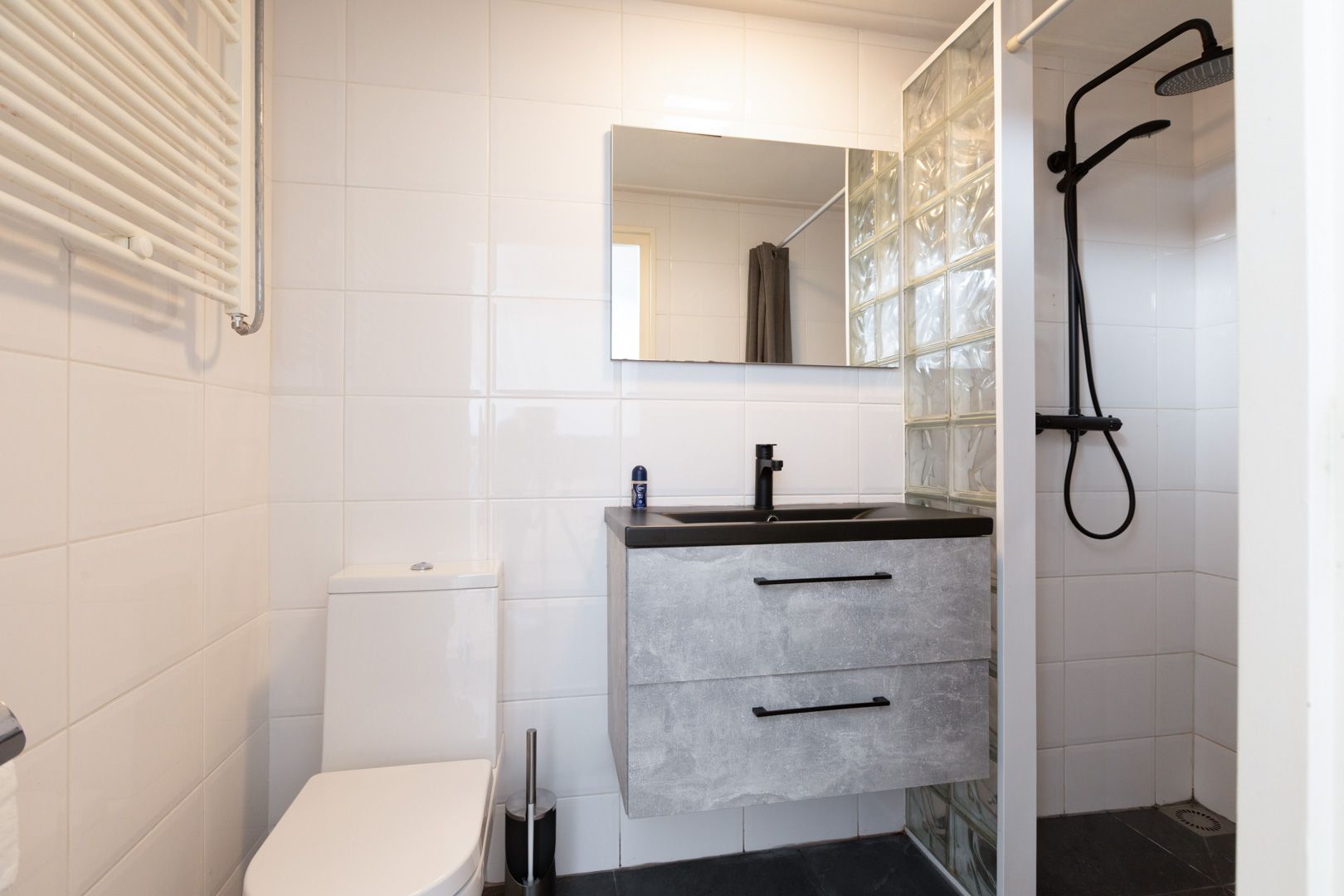 Foto 15 van Frederik Hendrikstraat 84