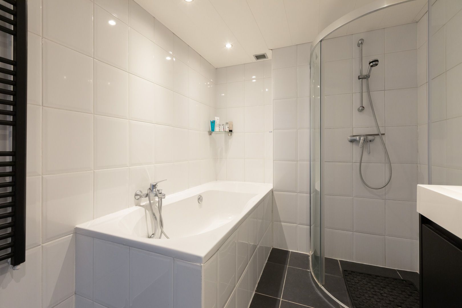 Foto 21 van Gossepalen 147