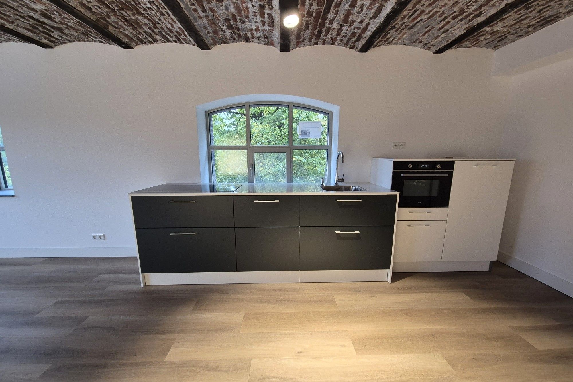 Photo 3 of Petrus Regoutplein 22-C01