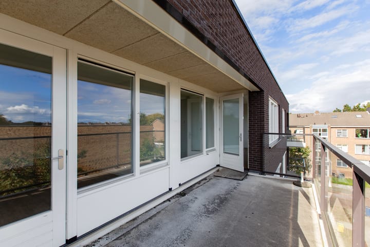 Foto 15 van Juliana van Stolbergstraat 131