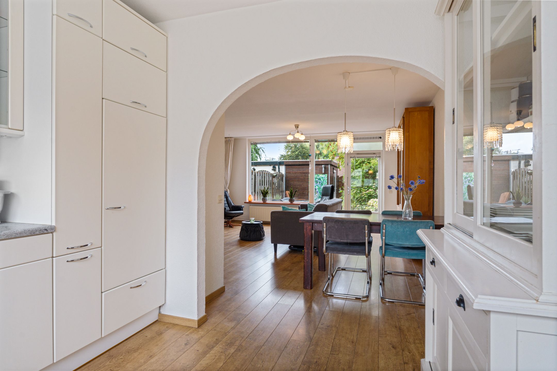 Foto 15 van Titaanwit 47