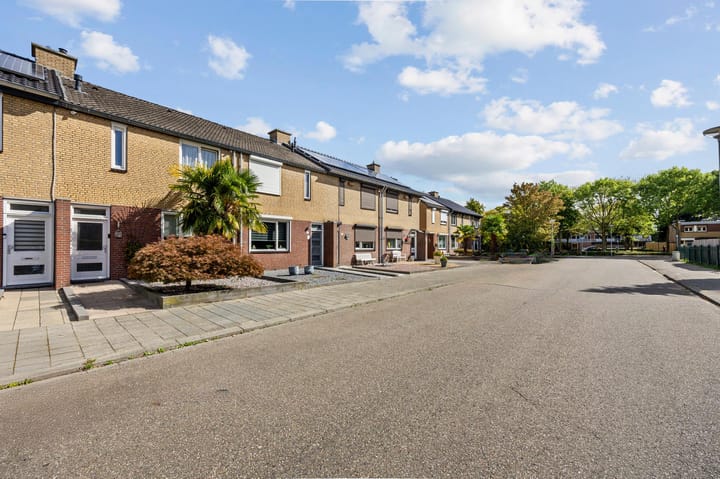 Foto 6 van Magnoliastraat 27