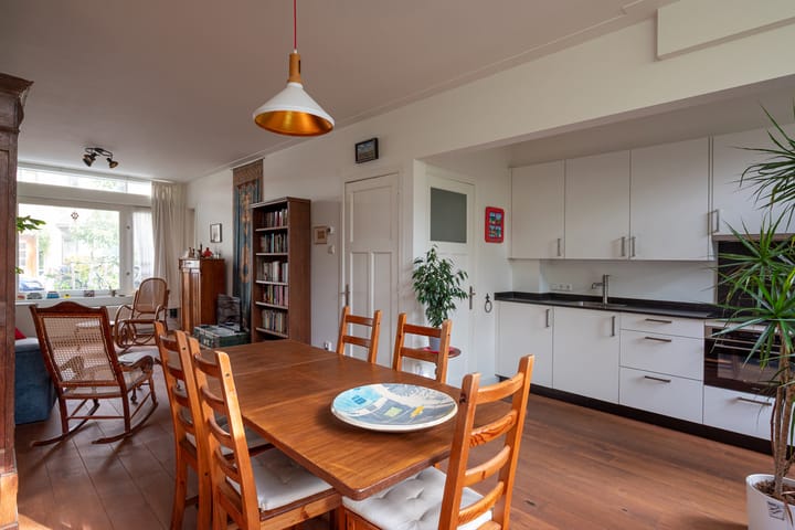 Foto 9 van Van Wickevoort Crommelinstraat 16