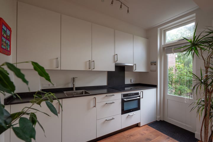 Foto 13 van Van Wickevoort Crommelinstraat 16