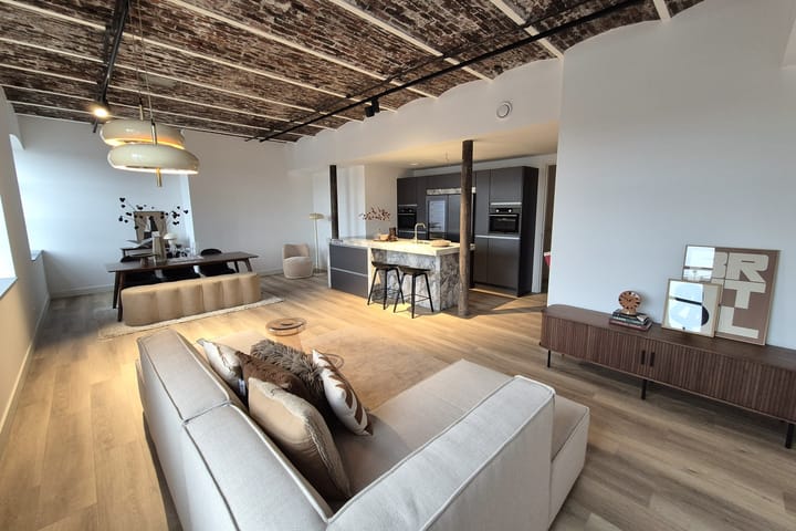 Foto 3 van Petrus Regoutplein 22-C02