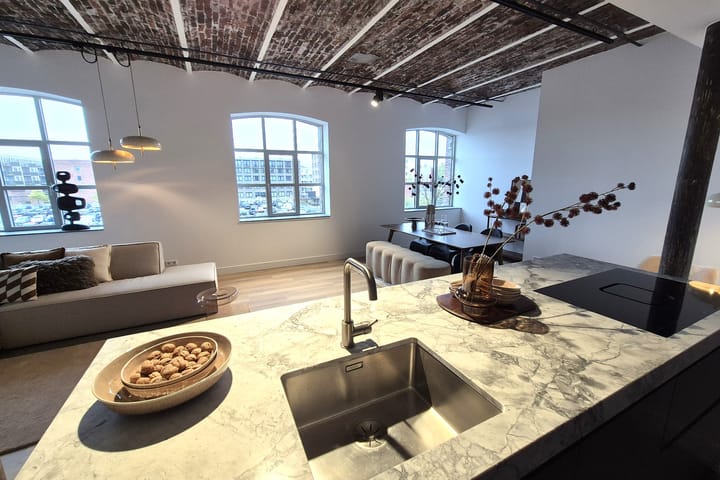 Foto 6 van Petrus Regoutplein 22-C02