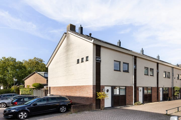 Foto 29 van Titaniumstraat 3