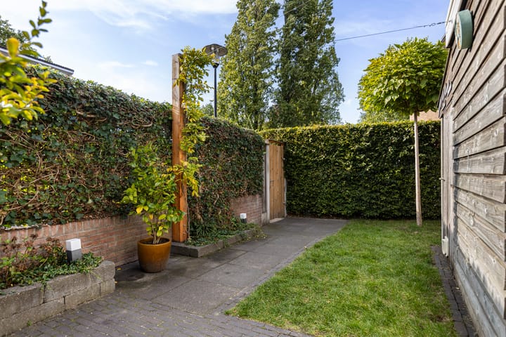 Foto 18 van Titaniumstraat 3