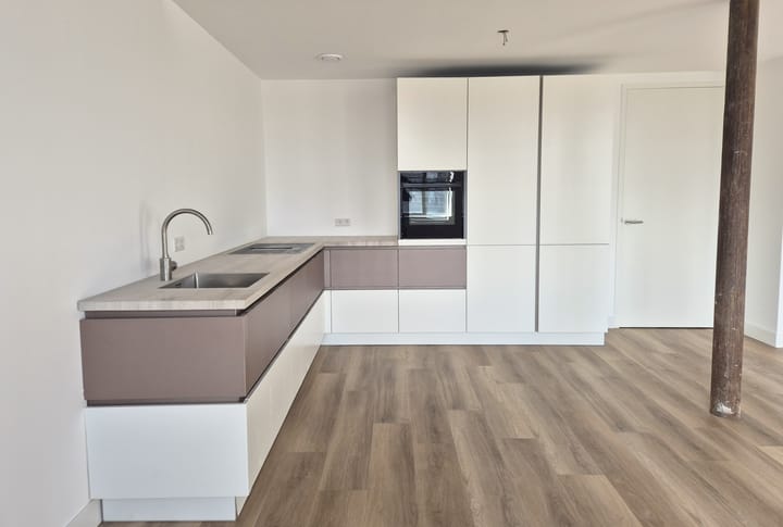 Photo 7 of Petrus Regoutplein 22-C03