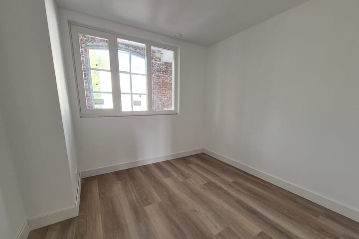 Photo 11 of Petrus Regoutplein 22-C03