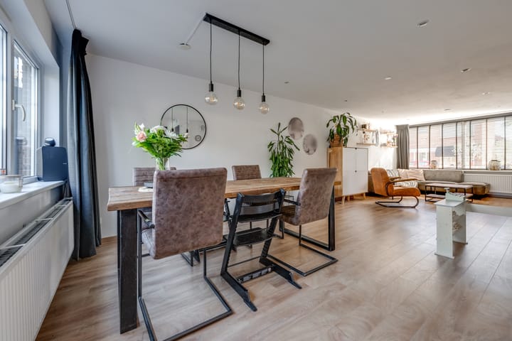 Foto 14 van Strijenstraat 13