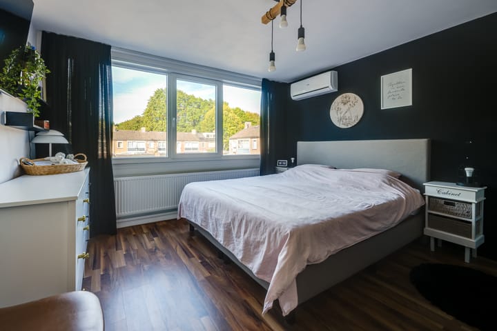 Foto 24 van Strijenstraat 13