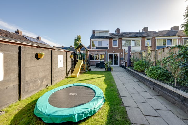 Foto 44 van Strijenstraat 13