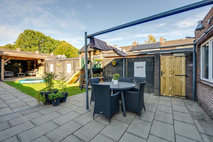 Foto 45 van Strijenstraat 13