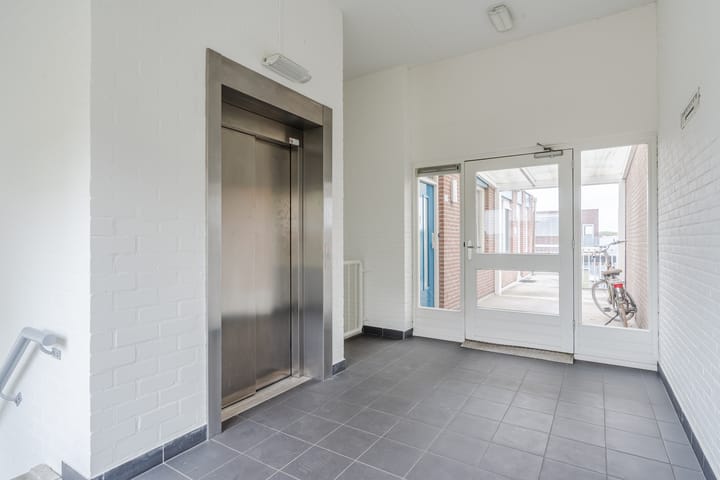 Foto 5 van Valkenierstraat 15-B