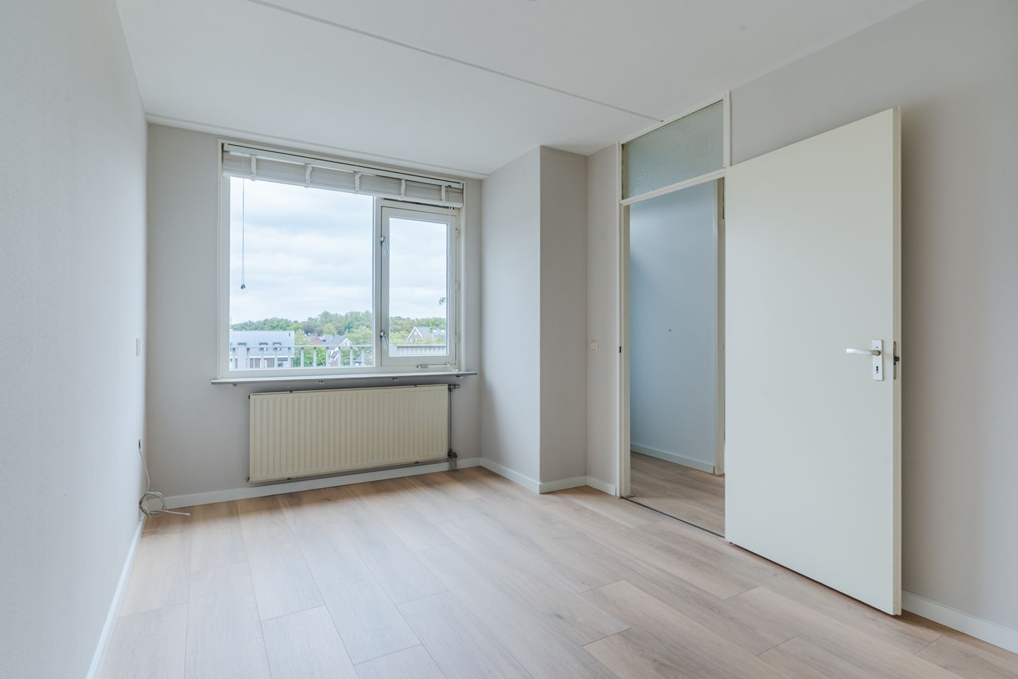 Foto 19 van Valkenierstraat 15-B