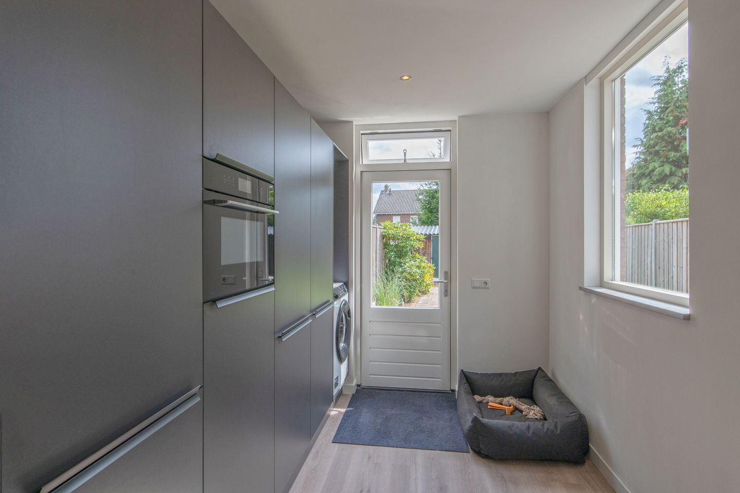 Photo 10 of Swidbertstraat 7