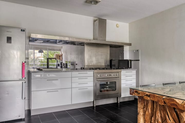 Foto 14 van Livingstonelaan 1030