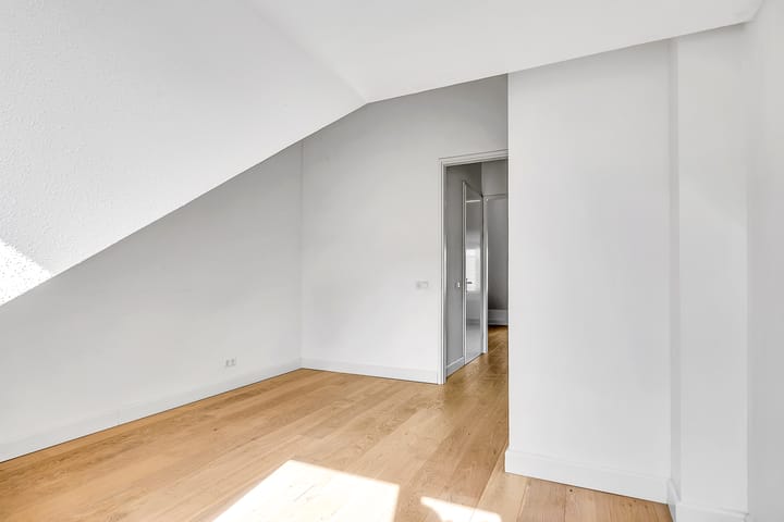 Photo 23 of Stationsweg 50