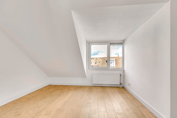 Photo 24 of Stationsweg 50