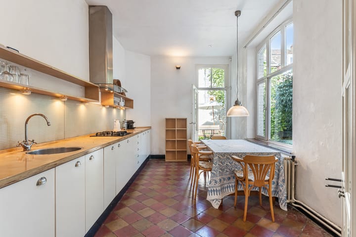 Photo 3 of Herbenusstraat 136