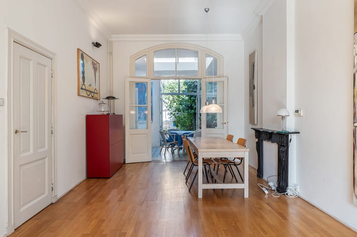 Photo 10 of Herbenusstraat 136