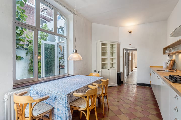 Photo 16 of Herbenusstraat 136