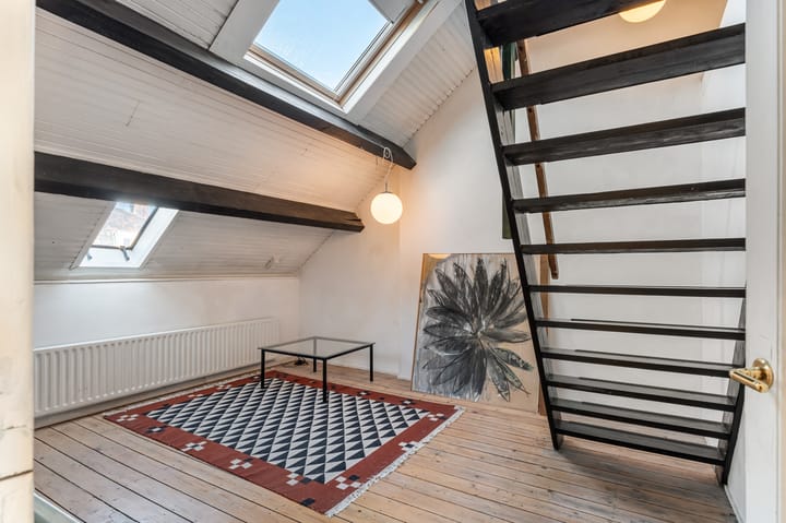 Photo 25 of Herbenusstraat 136