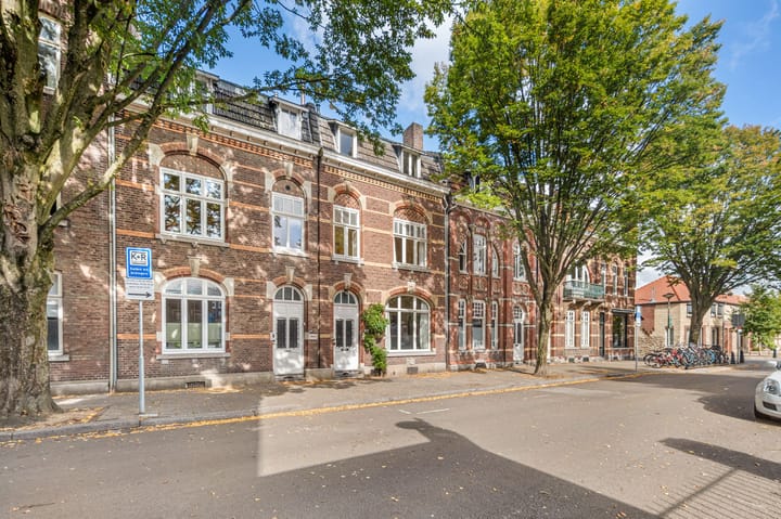 Photo 33 of Herbenusstraat 136