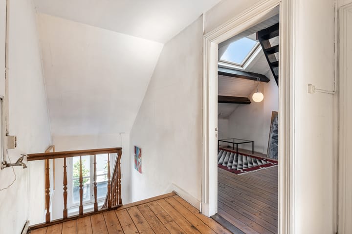 Photo 28 of Herbenusstraat 136