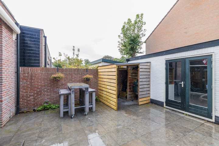 Foto 18 van Warmundastraat 33