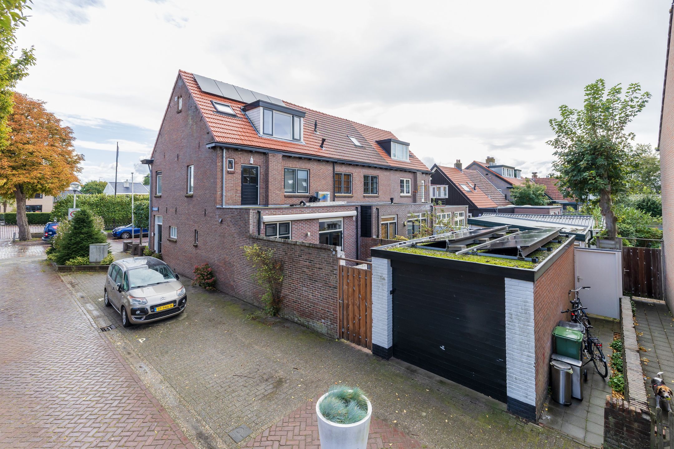 Foto 21 van Warmundastraat 33