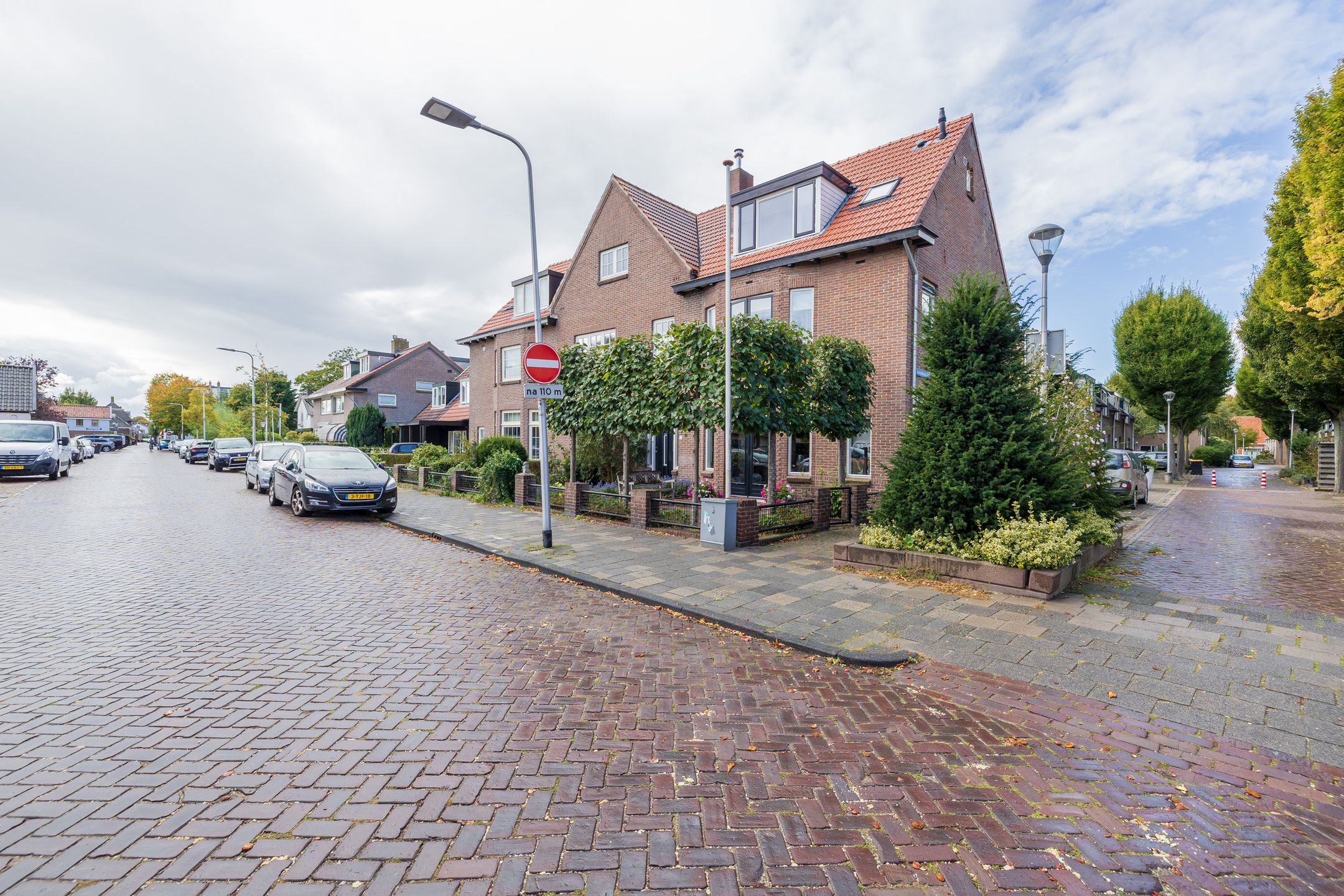 Foto 42 van Warmundastraat 33