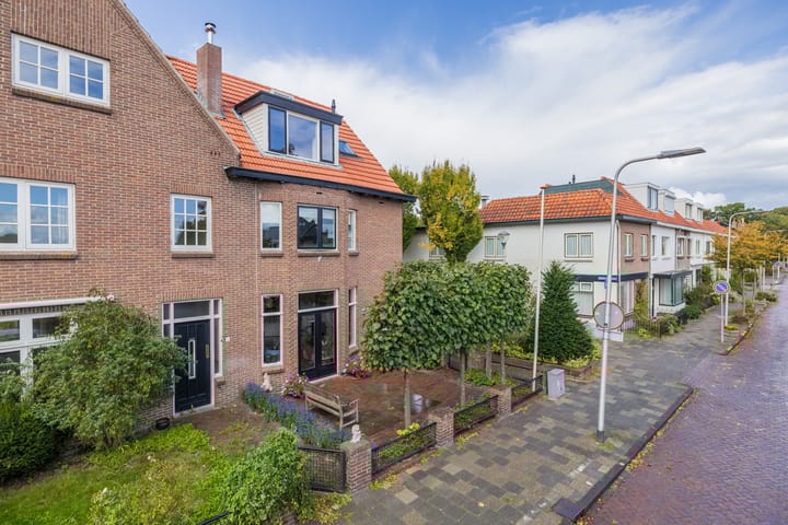 Foto 43 van Warmundastraat 33