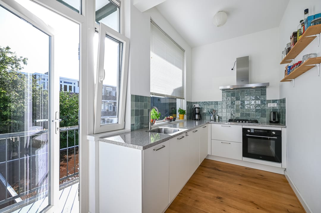 Foto 13 van van de Wateringelaan 190