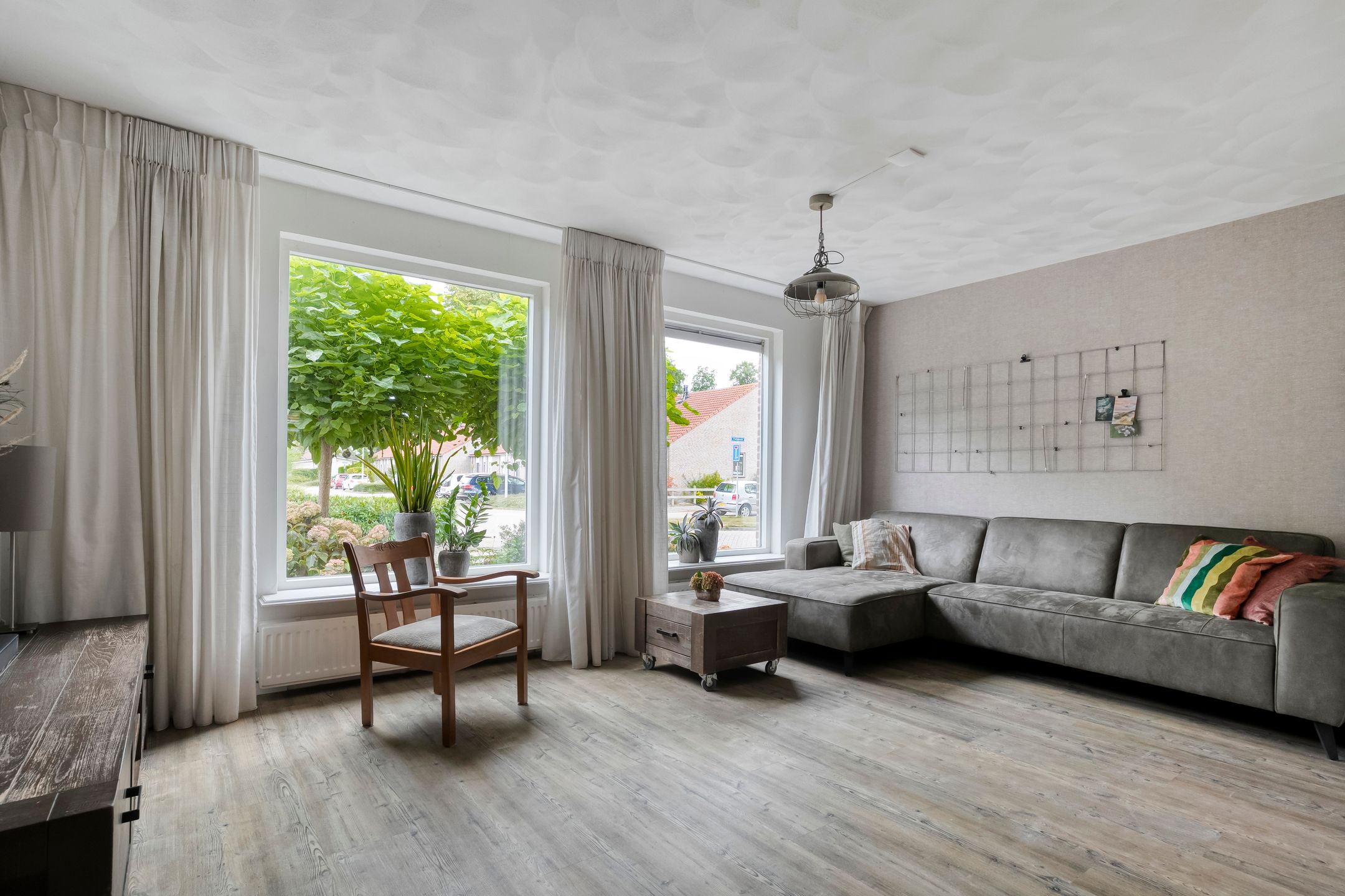 Photo 6 of Kamperfoelie 28