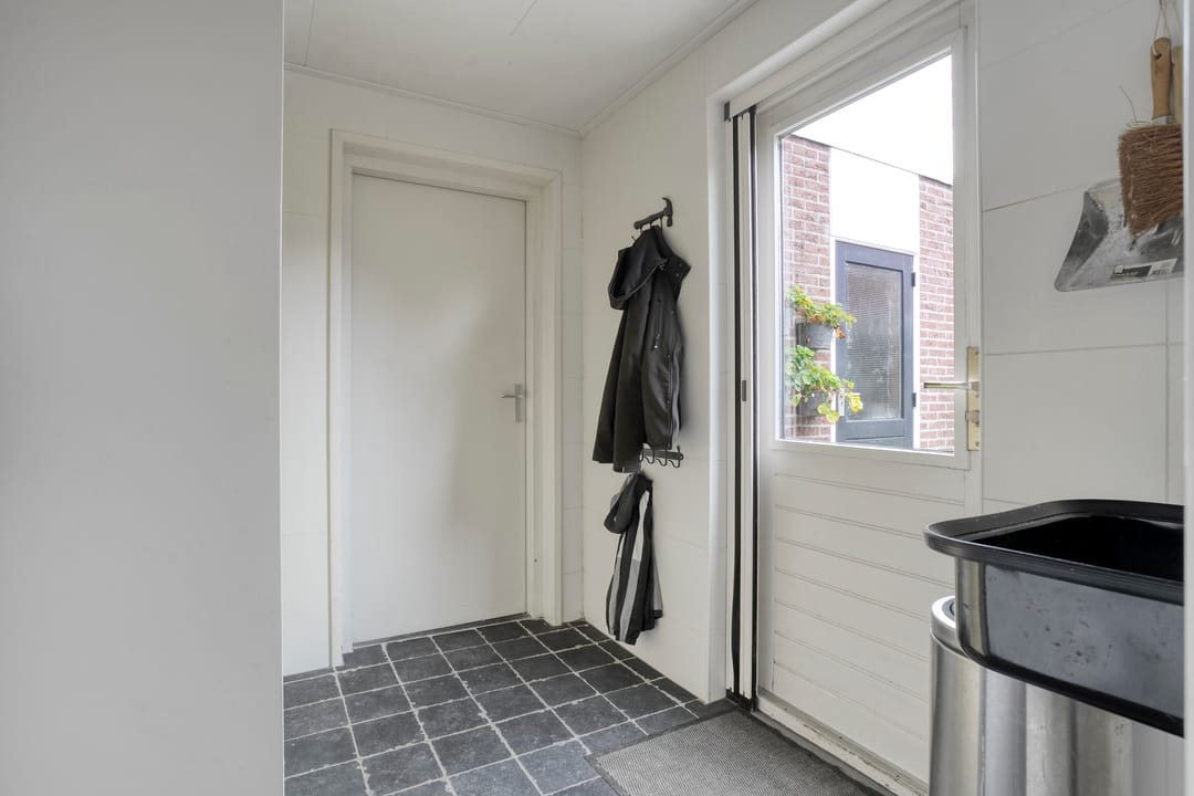 Photo 11 of Kamperfoelie 28