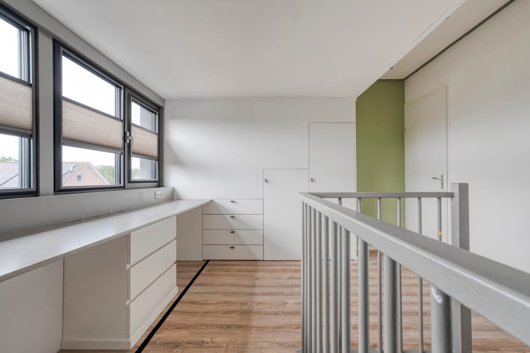 Photo 28 of Kamperfoelie 28