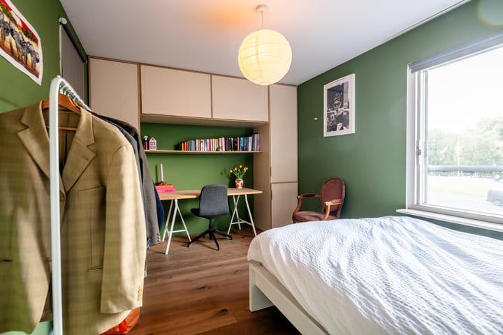 Foto 25 van Surinameplein 149