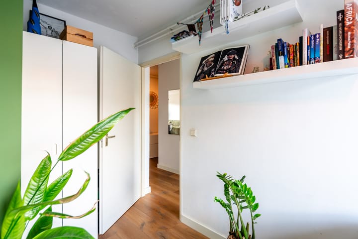 Foto 33 van Surinameplein 149