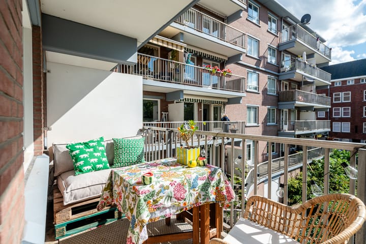 Foto 42 van Surinameplein 149