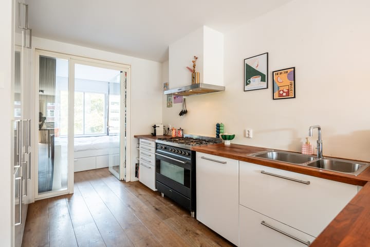 Foto 16 van Surinameplein 149