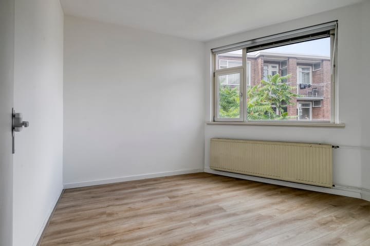 Foto 14 van Buizerdstraat 13-C