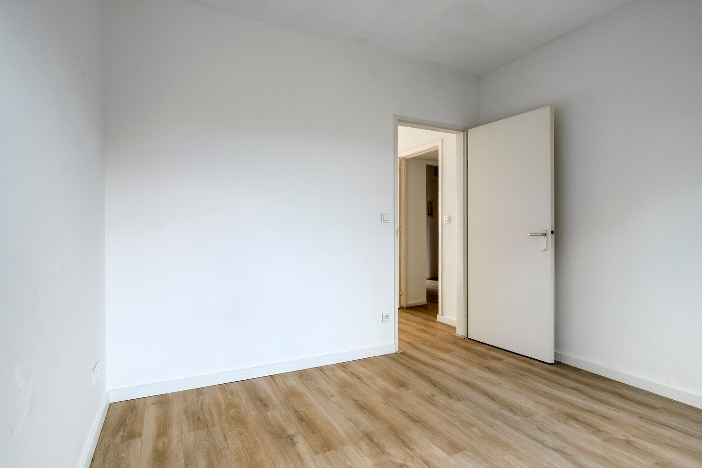 Photo 10 of Buizerdstraat 13-C