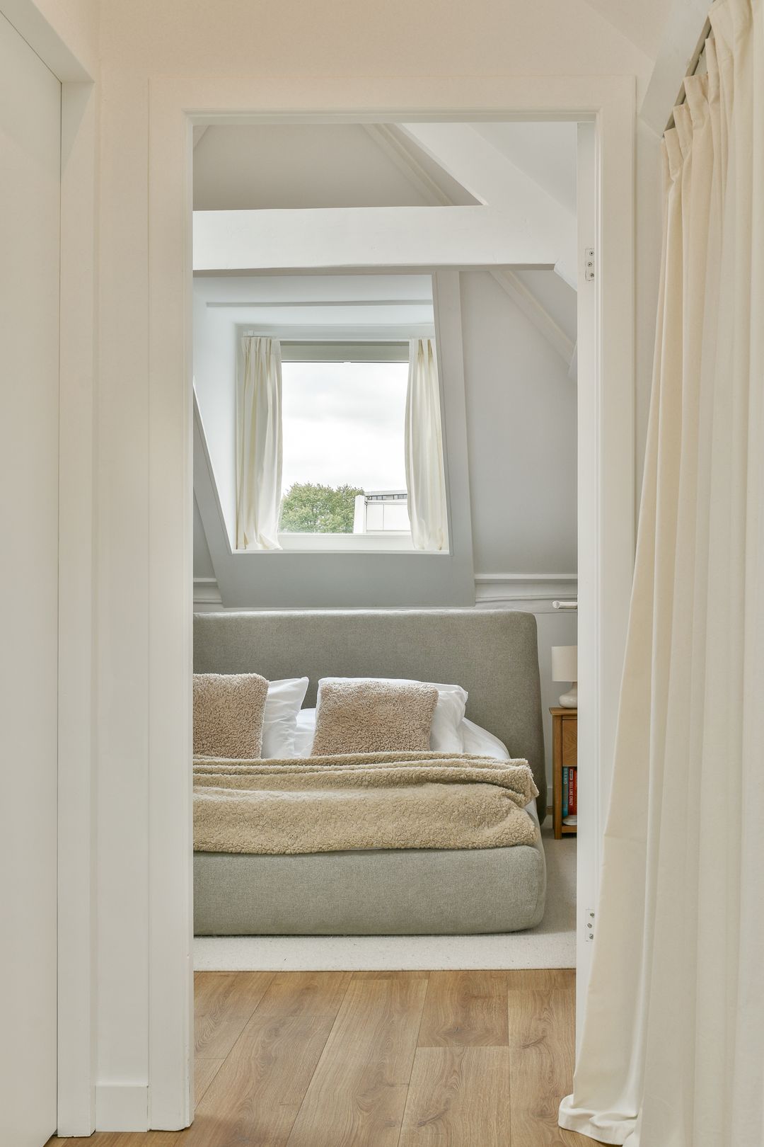 Foto 16 van Erasmusstraat 195