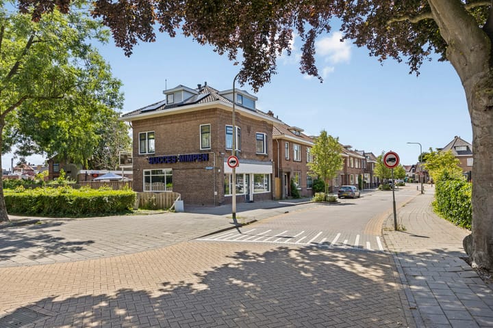 Photo 1 of Oranjelaan 2