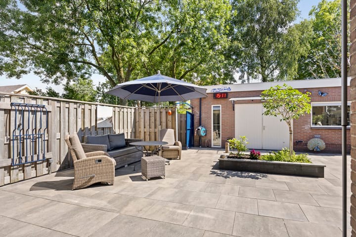 Photo 3 of Oranjelaan 2