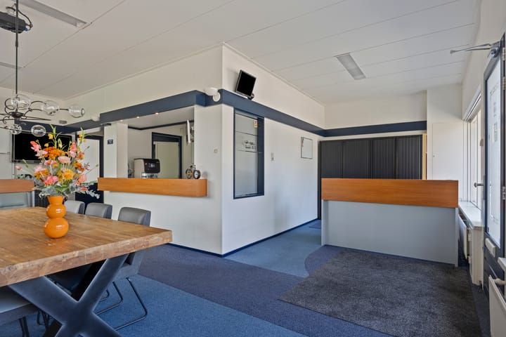 Photo 6 of Oranjelaan 2