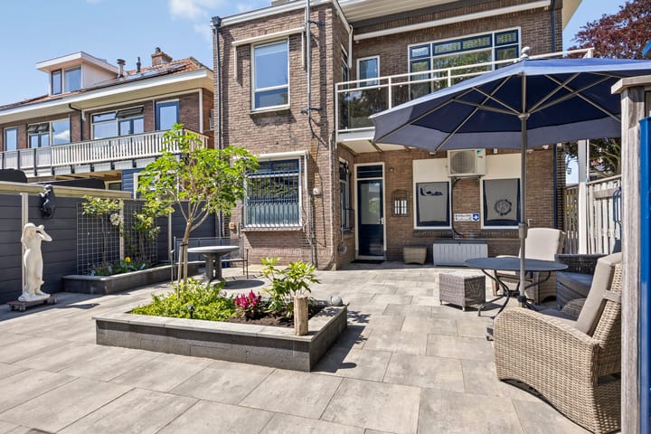 Photo 15 of Oranjelaan 2