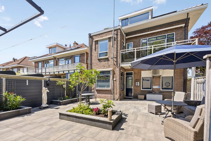 Photo 18 of Oranjelaan 2